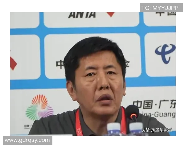 吴前担任新赛季浙江队员兼助理教练丁伟正式转型为主教练职位 吴前担任新赛季浙江队员兼助理教练丁伟正式转型为主教练职位